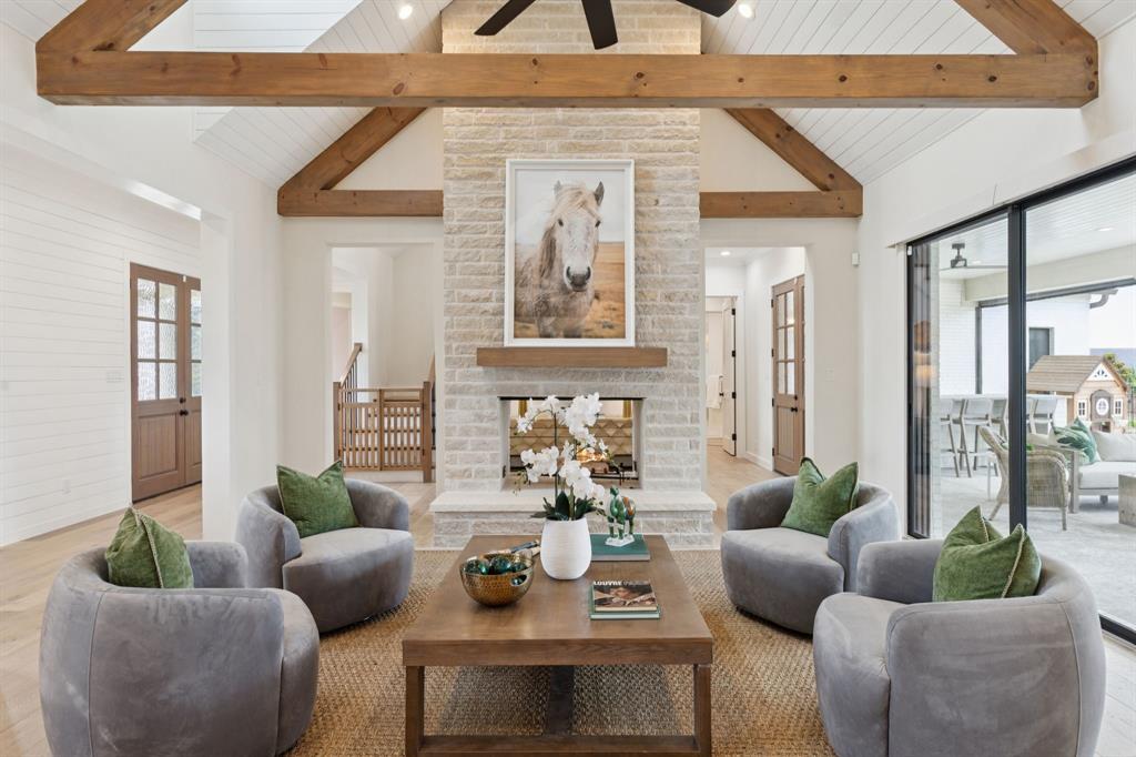 2633 Paladora Drive