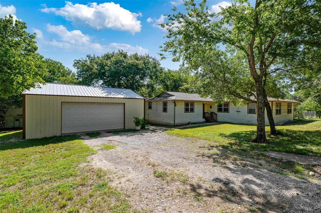 220 N Mountain Ridge
