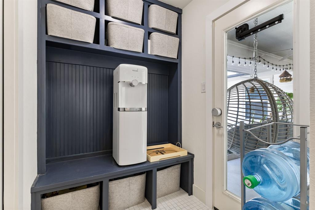 LAKEVIEW HEIGHTS - Residential