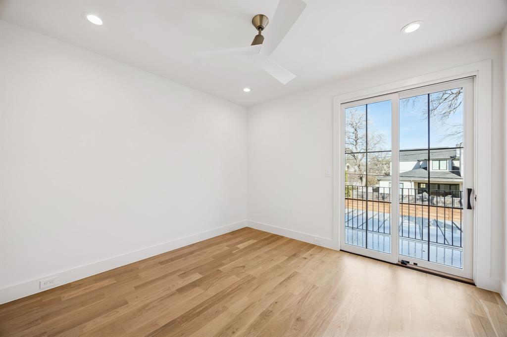 NORTH DAVILLA DRIVE ESTATES - Residential