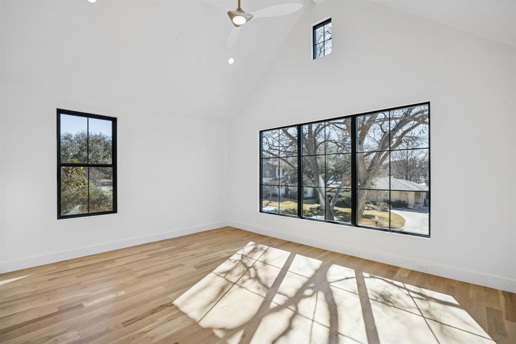 NORTH DAVILLA DRIVE ESTATES - Residential