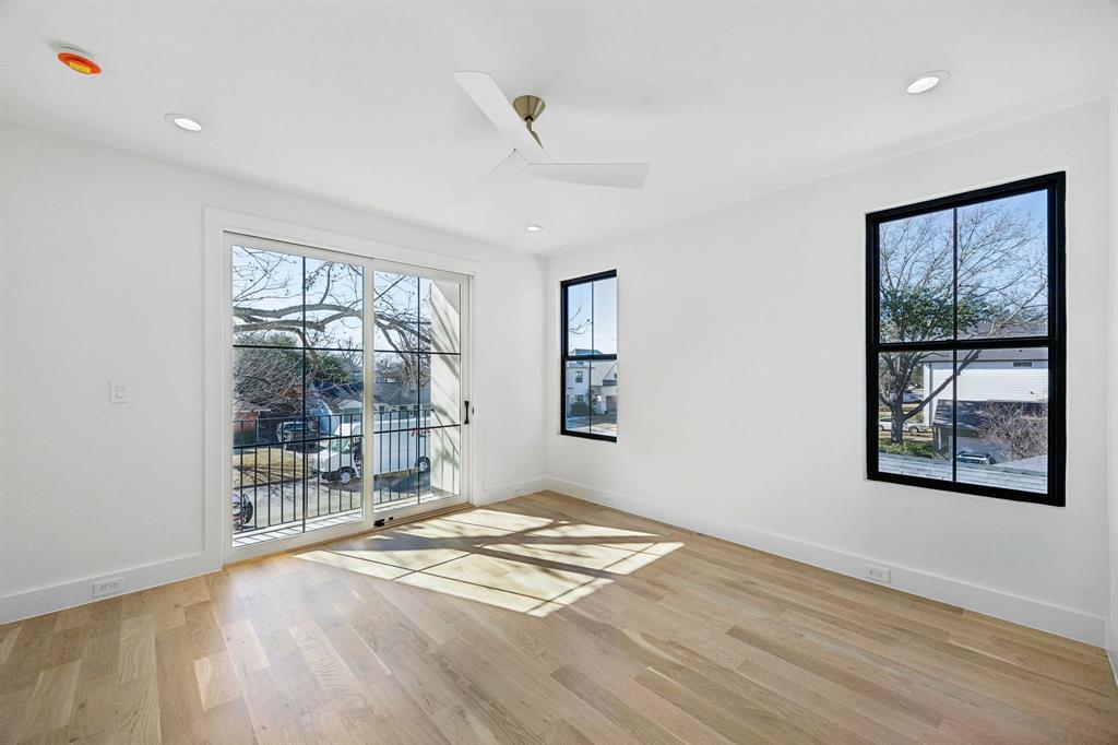 NORTH DAVILLA DRIVE ESTATES - Residential