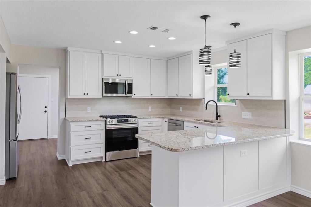 W R FLOWERS & TEAGUE - Residential