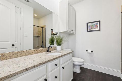 Tiny photo for 6807 Plaza Via, Irving, TX 75039 (MLS # 21099664)