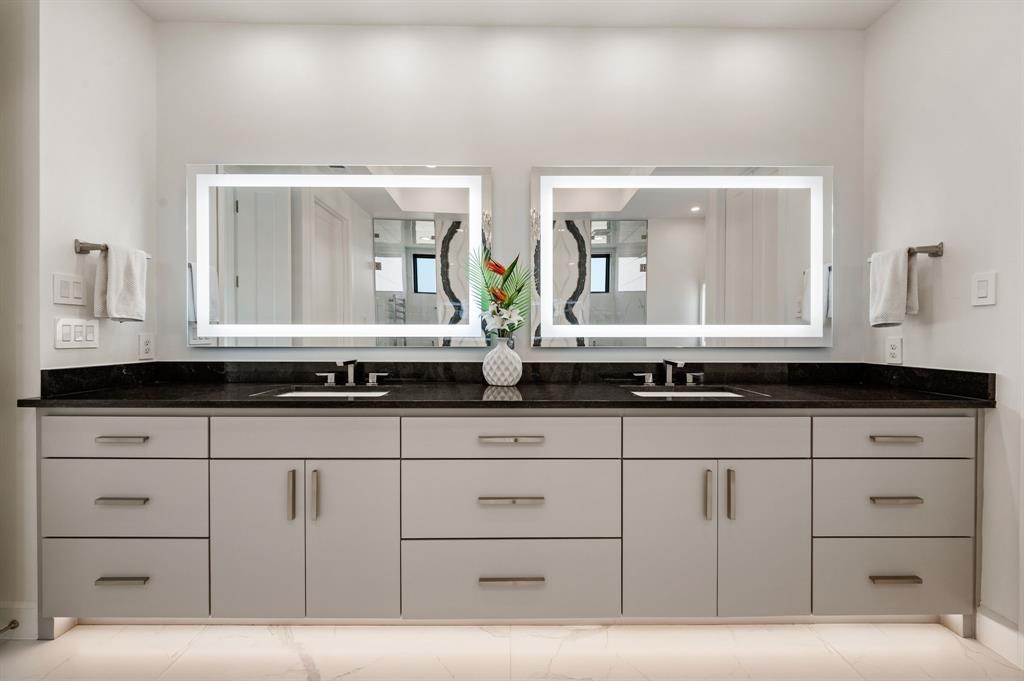 Oak Alley - Residential