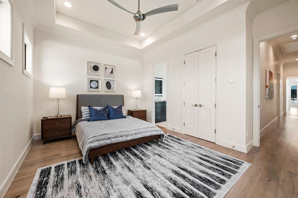 Oak Alley - Residential