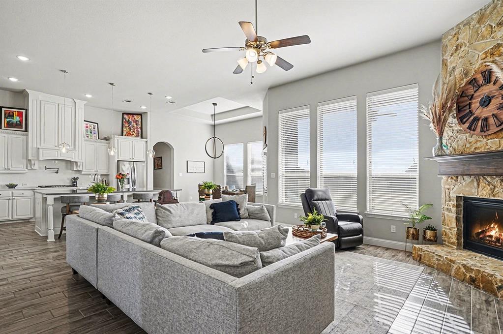 415 Silver Spur Trail