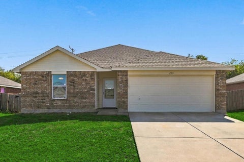 Photo of 320 Deer Run Drive, Sanger, TX 76266 (MLS # 21408583)