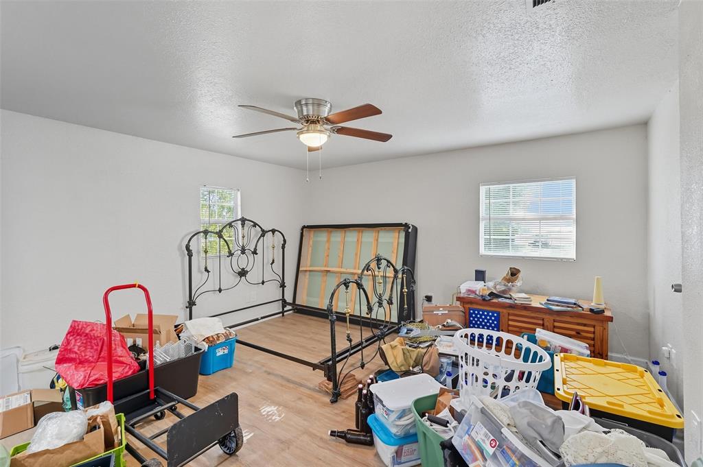 rushing mark - Residential