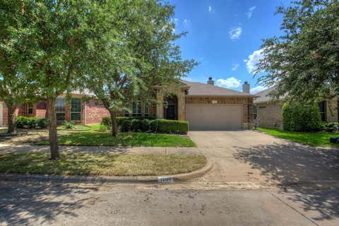 Photo of 1109 Central Village Drive, Denton, TX 76210 (MLS # 21290719)