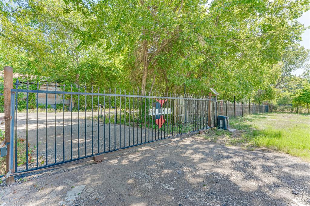 11381 County Road 739