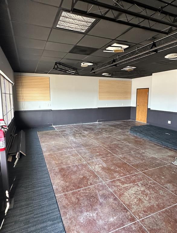 West Arlington - Commercial Sale