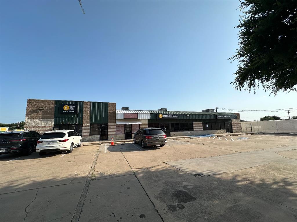 West Arlington - Commercial Sale
