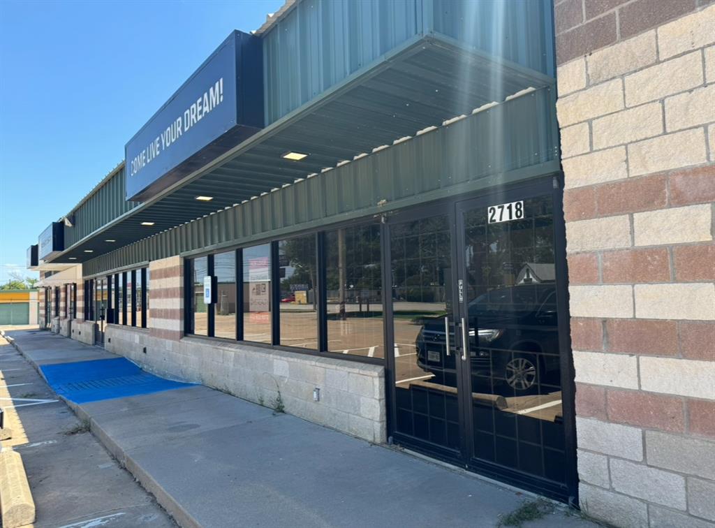 West Arlington - Commercial Sale