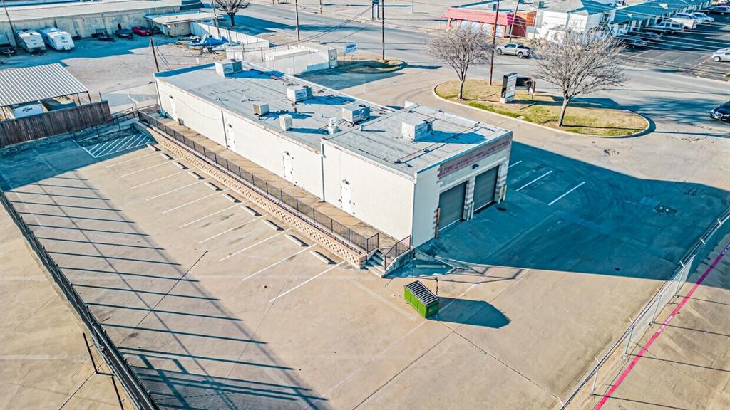 West Arlington - Commercial Sale