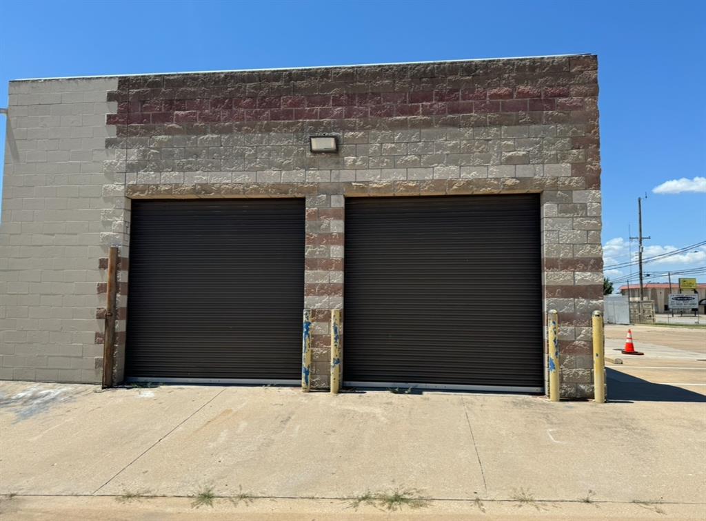 West Arlington - Commercial Sale