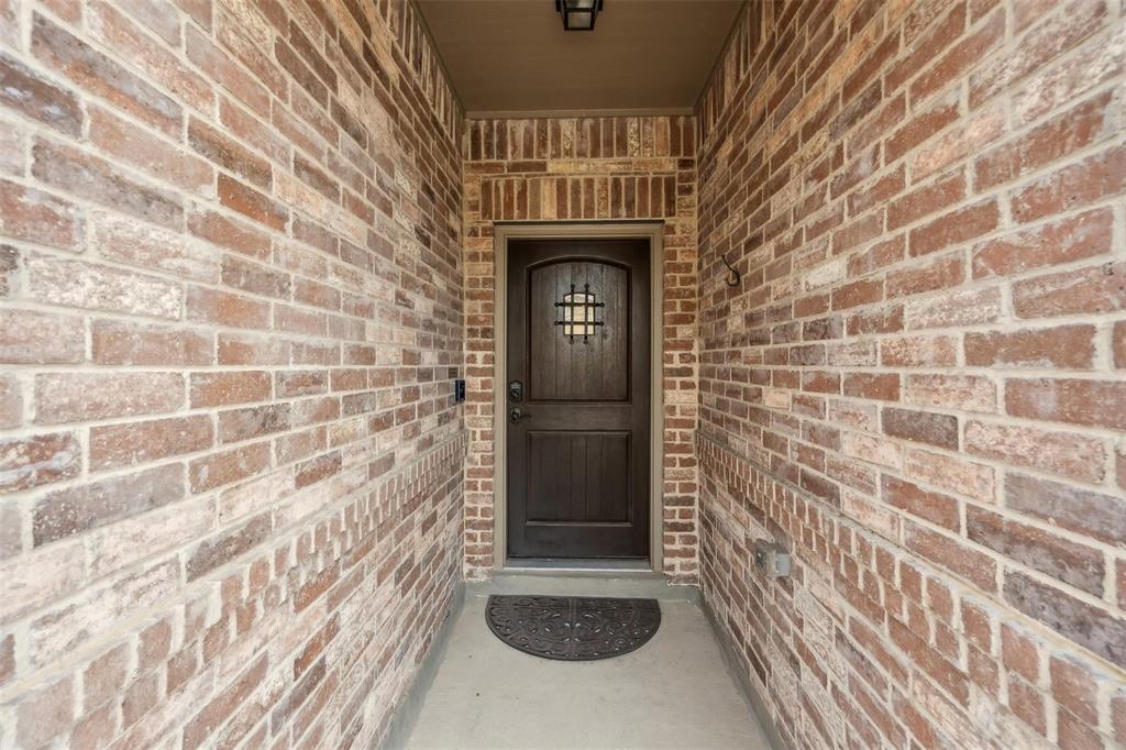 8332 Trickham Bend