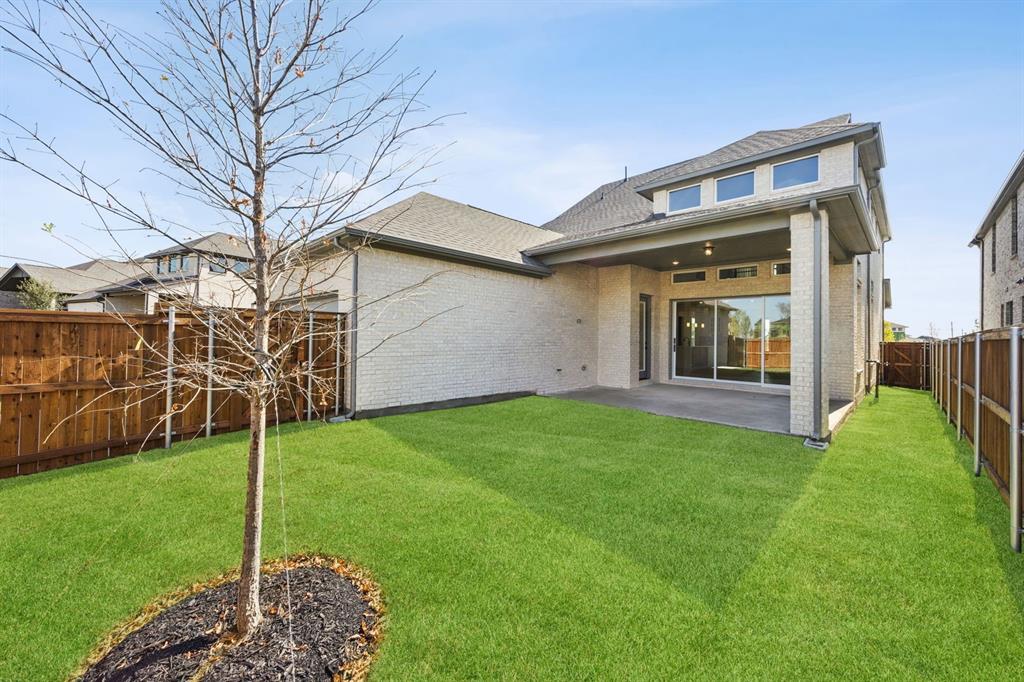 The Grove Frisco - Residential