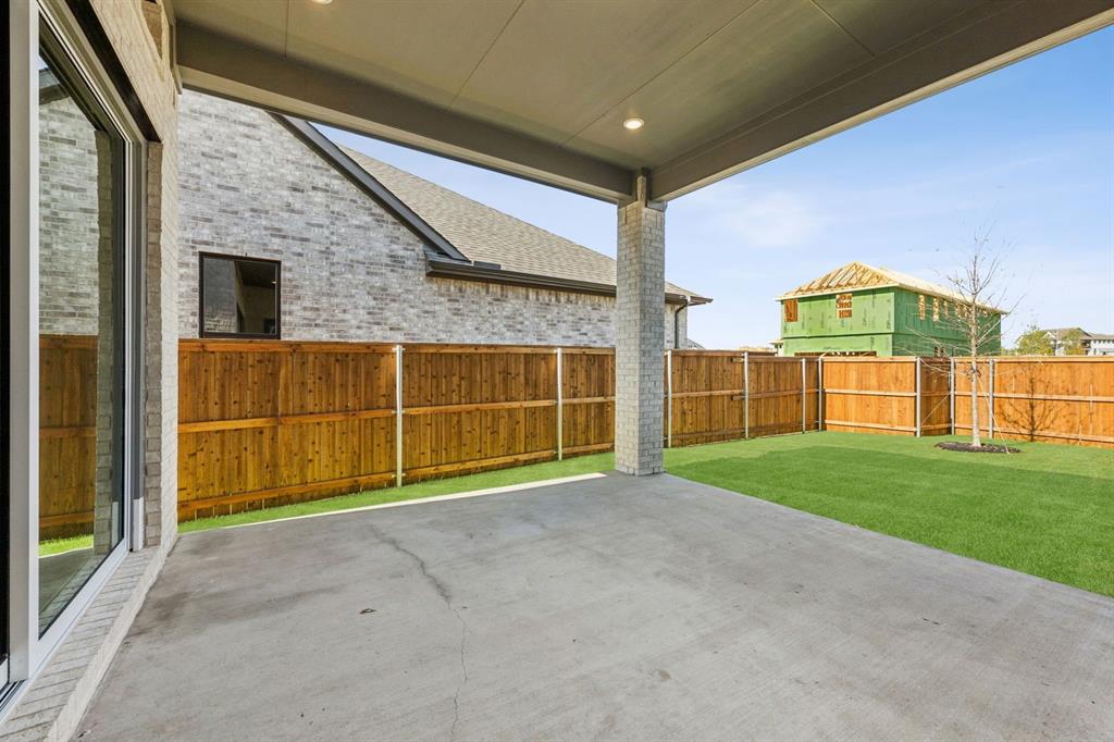 The Grove Frisco - Residential