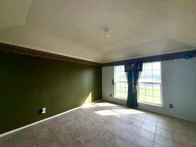959 Aaron Drive