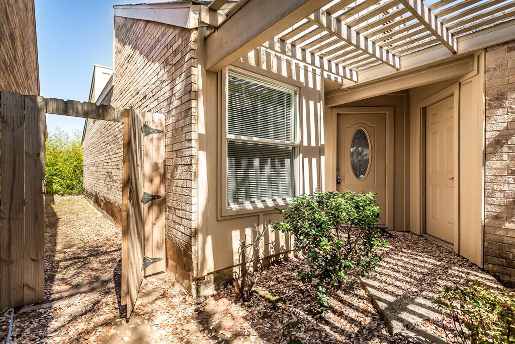 Rosser Village Rev - Residential