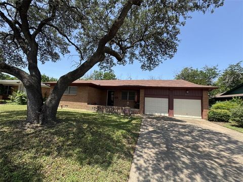 4920 Rector Avenue Fort Worth TX 76133