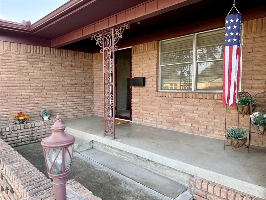 4920 Rector Avenue