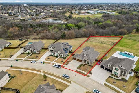 Photo of 11551 Tanager Lane, Cross Roads, TX 76227 (MLS # 21204673)