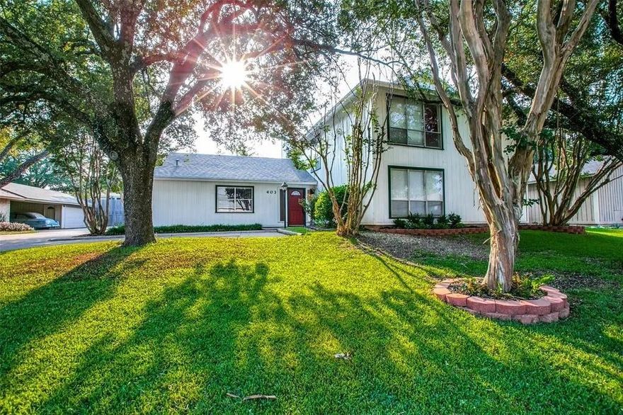 Spacious home perfect for a growing family! Conveniently located just walking distance from the golf course with quick access to Hwy 287 and I-35. The  kitchen is equipped with granite countertops, a classic subway tile backsplash. Enjoy vinyl wood-look flooring throughout much of the home.
All four bedrooms are generously sized, with the primary suite located downstairs featuring a large walk-in closet and granite in the bathrooms. Upstairs you'll find three oversized bedrooms.The open-concept main living area includes a cozy fireplace and flows seamlessly into the dining space. Step outside to a big, fenced-in backyard with a storage building, and plenty of room to relax or play. Bonus room downstairs is perfect for a home gym, study, or hobby space.
Live near the golf course and enjoy a central location with room to spread out!
HVAC (2023) , Water Heater (2020)

Seller Paid Rate Buy Down Aswell