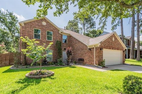 Photo of 4307 Country Lane, Grapevine, TX 76051 (MLS # 21288610)