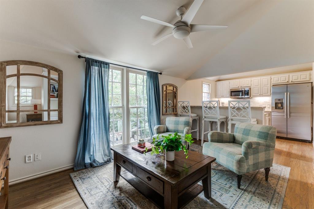 Country Club Estates - Residential