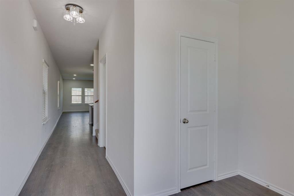 1001 Old Oaks Drive