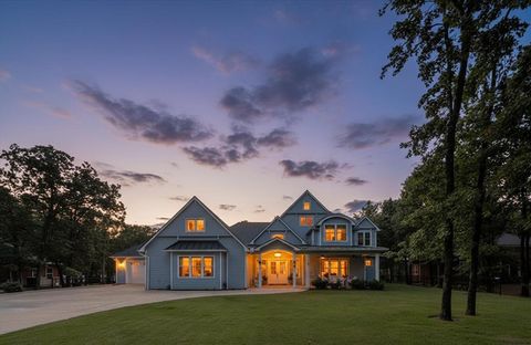Photo of 902 Waters Edge Drive, Corsicana, TX 75109 (MLS # 21276282)