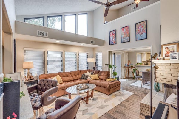 17072 VINLAND DR, ADDISON, TX 75001 - Image d84bd22cc7fb8db3795fcddb3acb0e1a/230949783