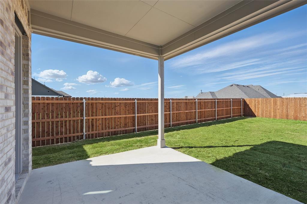 Lakeshore Bluffs - Residential