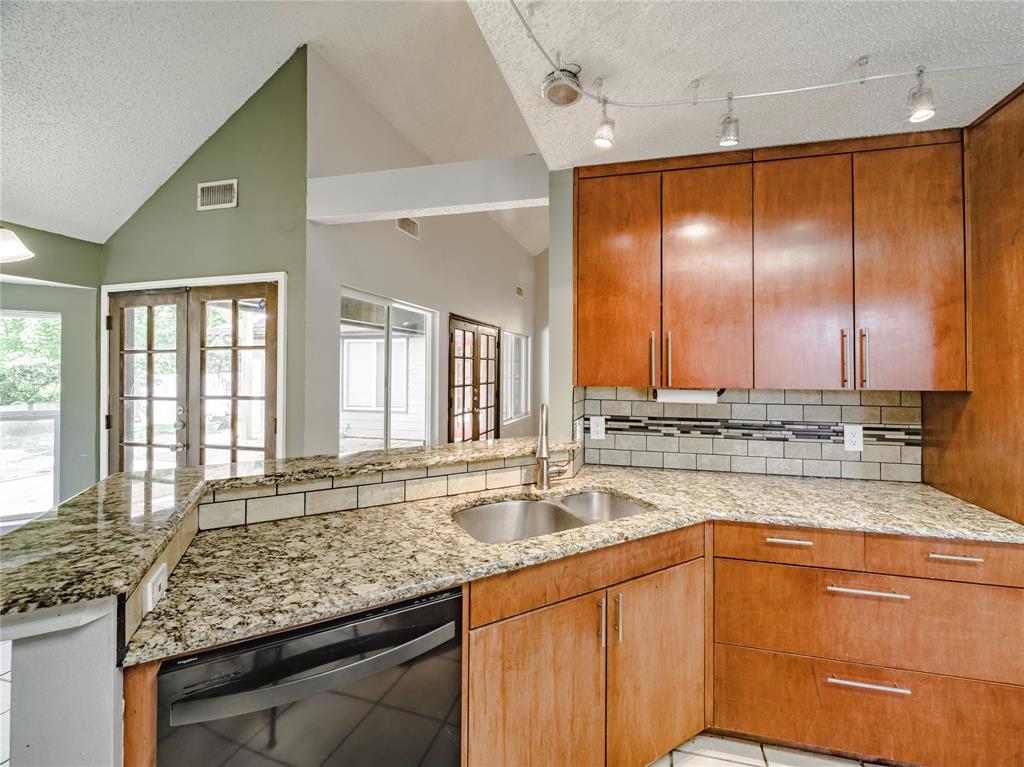 Everglade Park 03 - Residential Lease