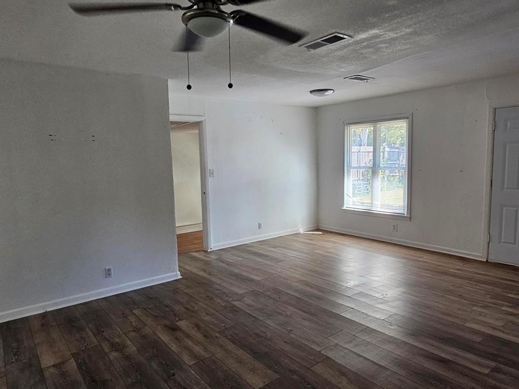 Casa Views Hills Add - Residential