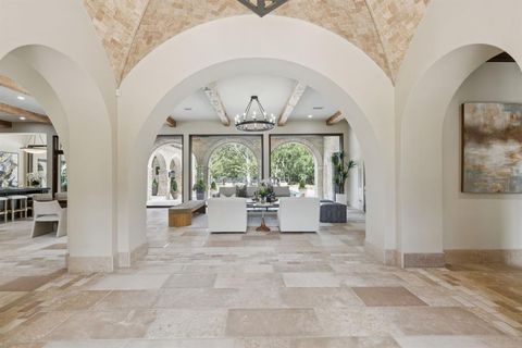 Tiny photo for 690 S Peytonville Avenue, Southlake, TX 76092 (MLS # 20988329)