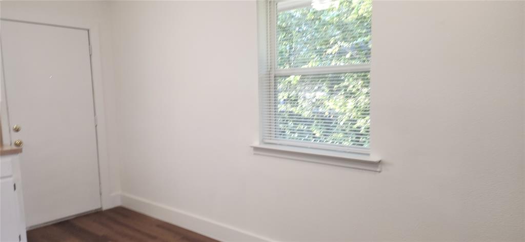 Custer Village 01 - Residential Lease