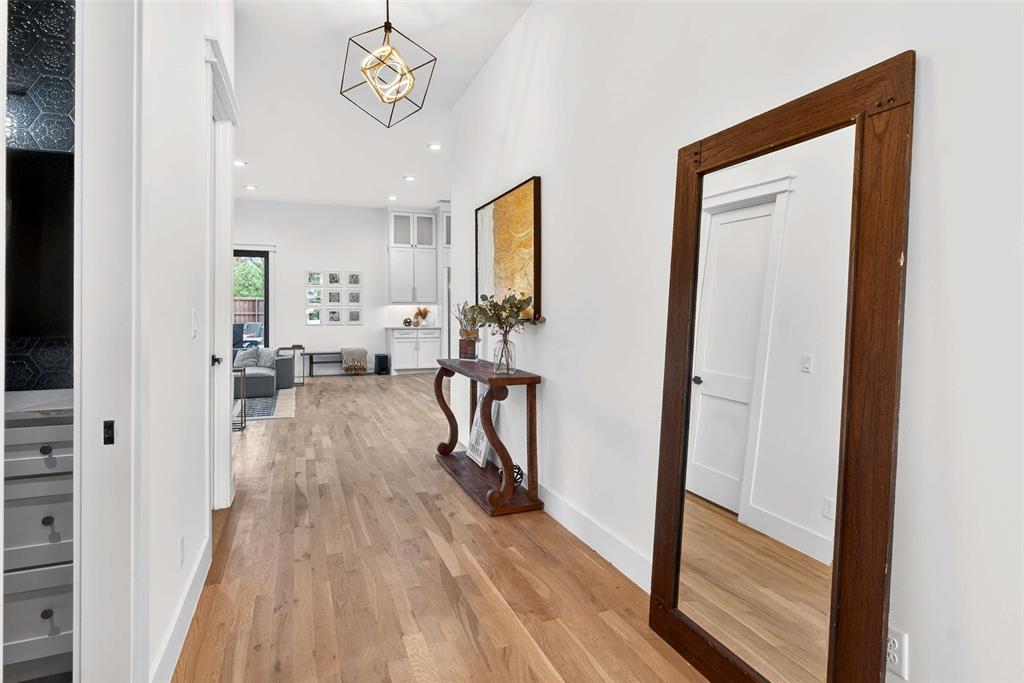 Munger Place - Residential