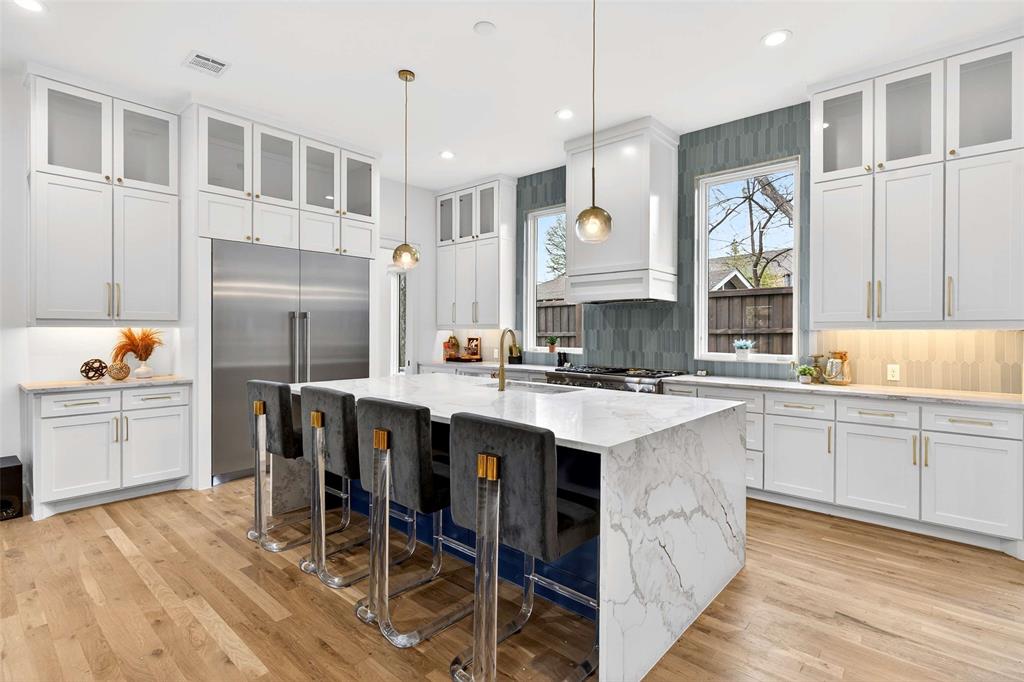 Munger Place - Residential