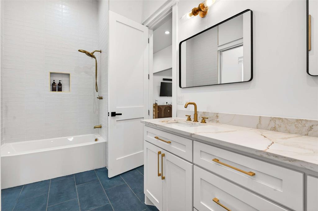 Munger Place - Residential