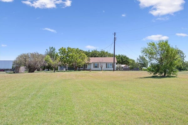9542 HERITAGE PKWY, WEST, TX 76691 - Image d85b2c42f3dfdd849e2366a70ba7e519/79727432