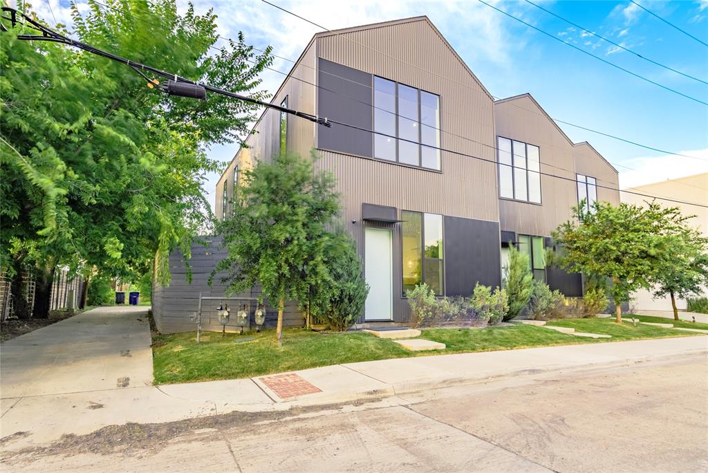 Ascend Condos - Residential