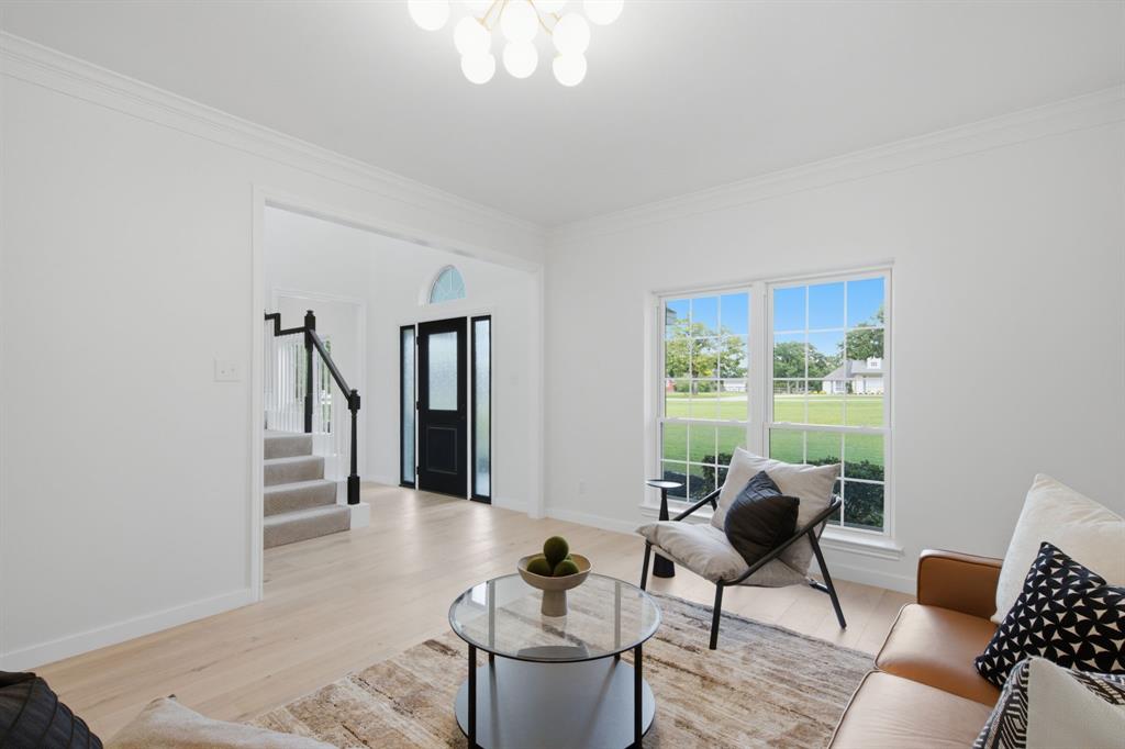 1301 Rolling Acres Drive