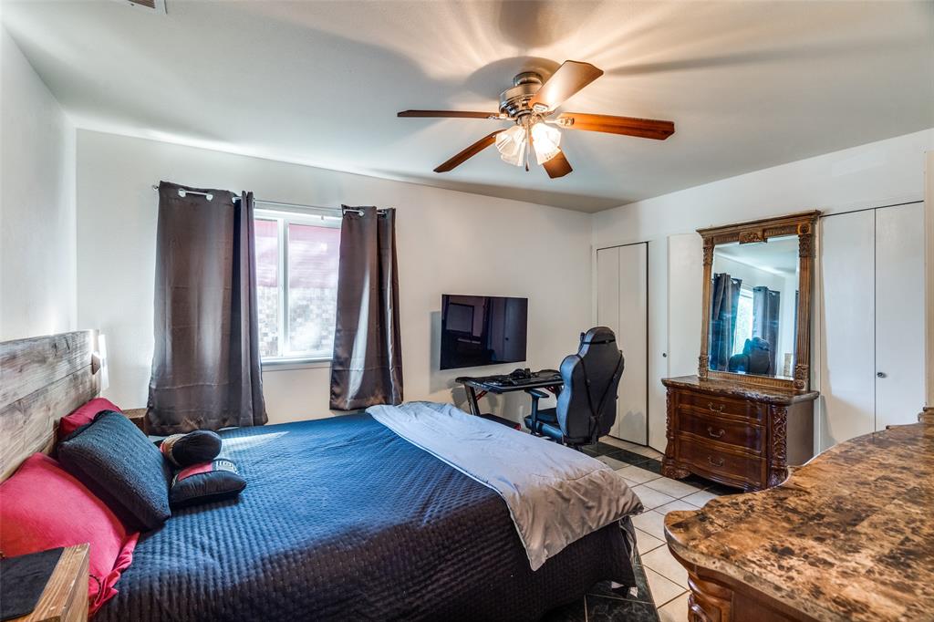 Village North Add First Sec - Residential