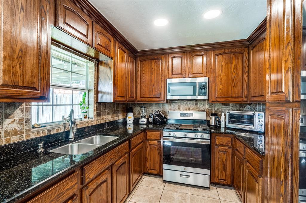 Village North Add First Sec - Residential