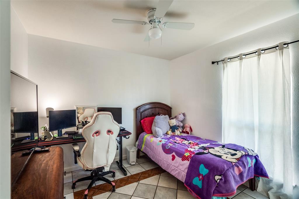 Village North Add First Sec - Residential