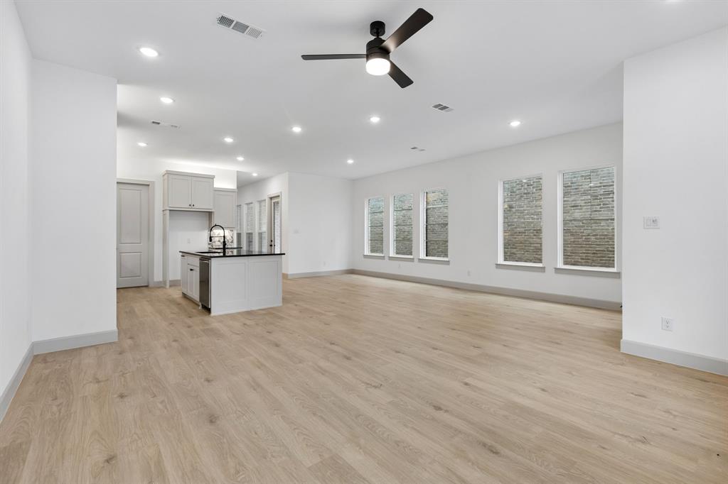 309 Walker Parkway