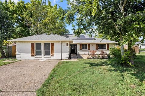 Property photo of 878 N Main Drive, Van Alstyne, TX 75495